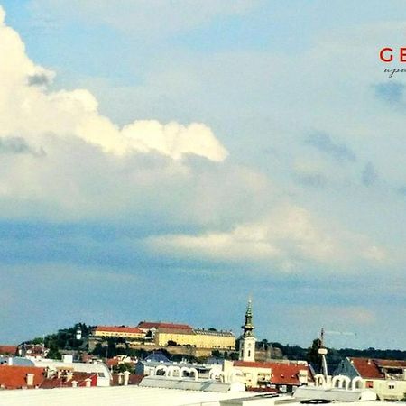 نوفي ساد Gemini Apartment 3 - Modern Apartment With City View المظهر الخارجي الصورة