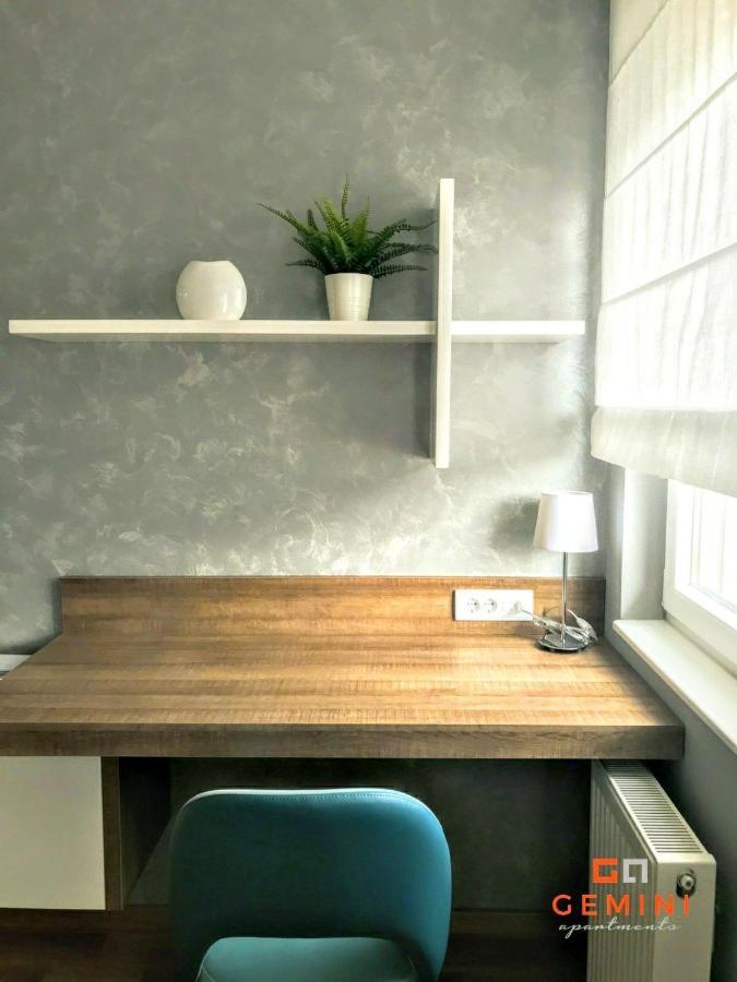 نوفي ساد Gemini Apartment 3 - Modern Apartment With City View المظهر الخارجي الصورة