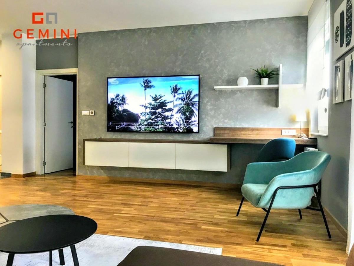 نوفي ساد Gemini Apartment 3 - Modern Apartment With City View المظهر الخارجي الصورة