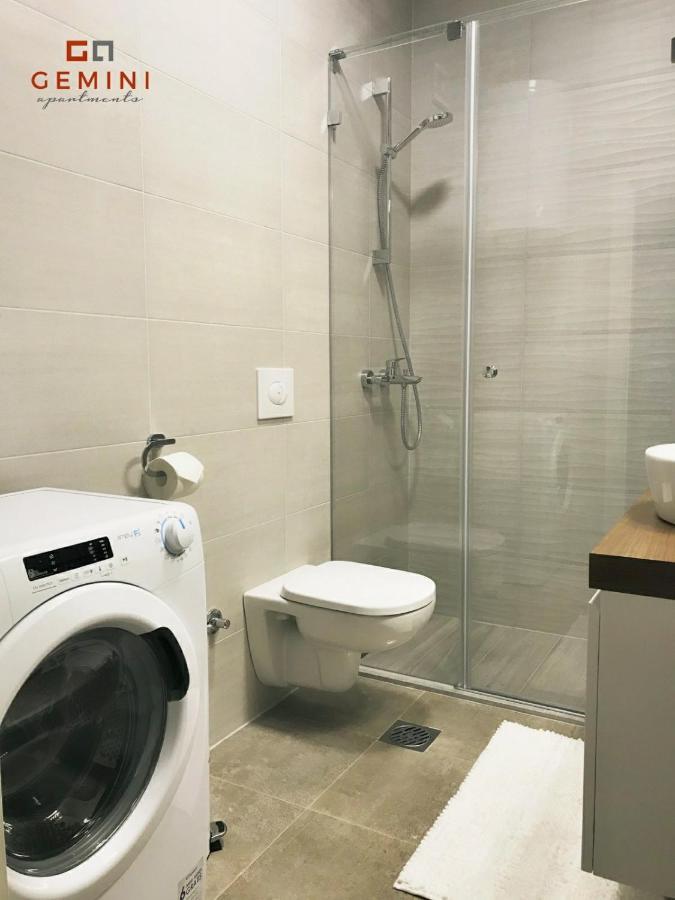 نوفي ساد Gemini Apartment 3 - Modern Apartment With City View المظهر الخارجي الصورة
