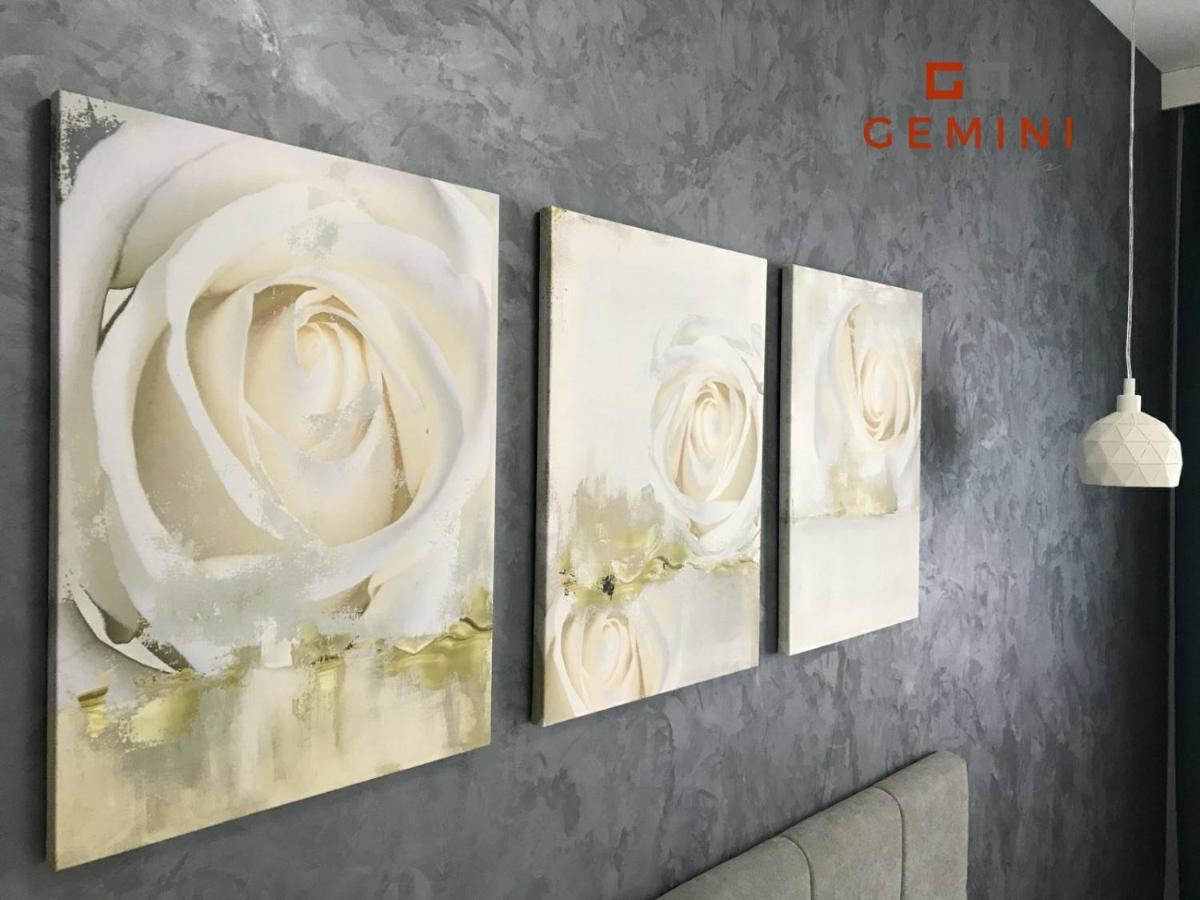 نوفي ساد Gemini Apartment 3 - Modern Apartment With City View المظهر الخارجي الصورة